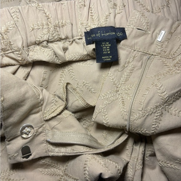 House of Harlow 1960 Textured Tan Joggers - Picture 10 of 10